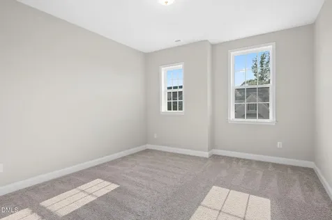 405 Gartrell Way Cary NC 27519