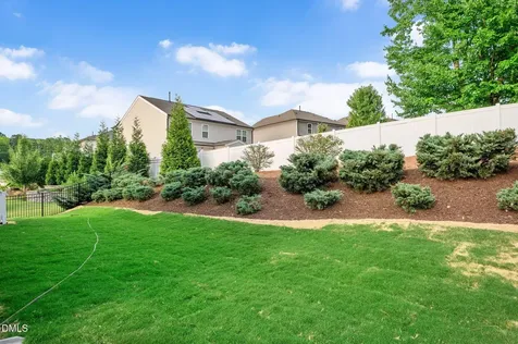 405 Gartrell Way Cary NC 27519
