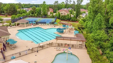 405 Gartrell Way Cary NC 27519