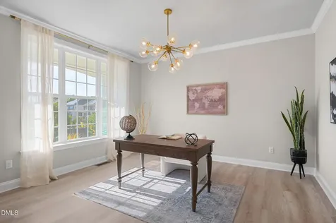 405 Gartrell Way Cary NC 27519