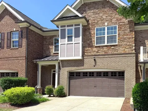 3803 Essex Garden Lane Raleigh NC 27612