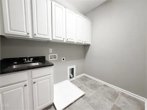 3803 Essex Garden Lane Raleigh NC 27612