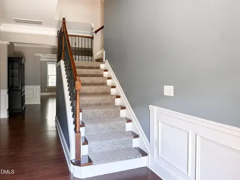 3803 Essex Garden Lane Raleigh NC 27612