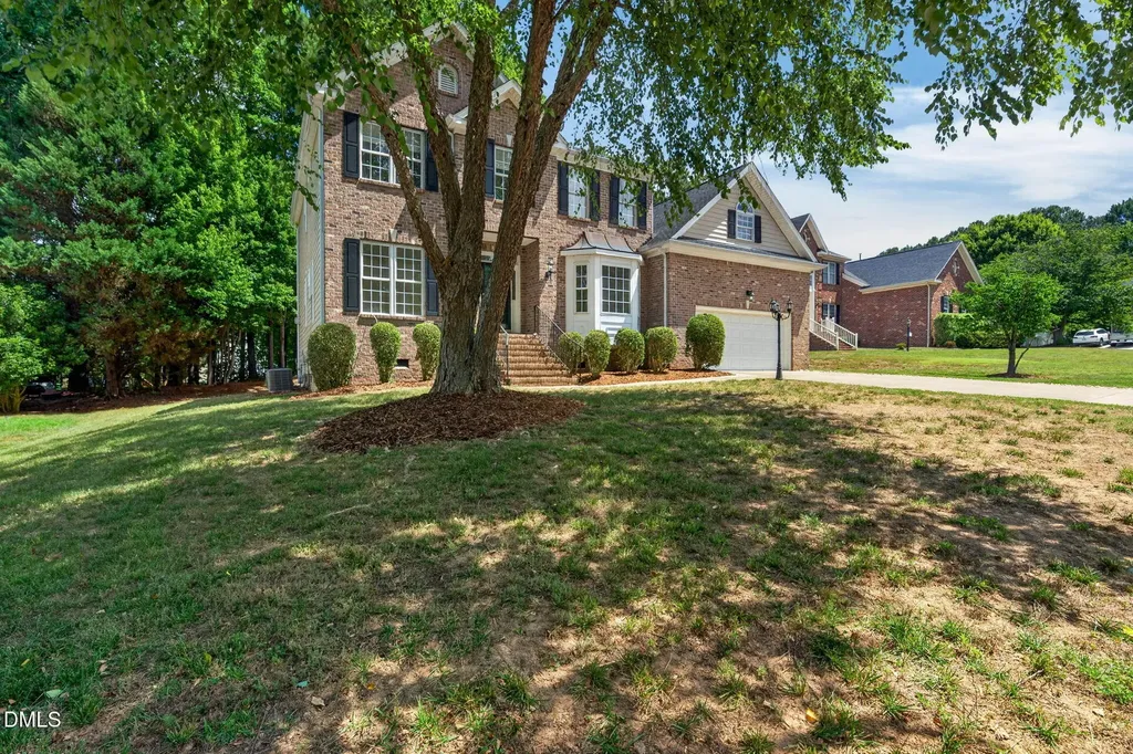 102 Hemingford Grey Court Cary NC 27518