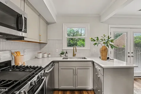 3736 Yorktown Place Raleigh NC 27609