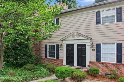 3736 Yorktown Place Raleigh NC 27609