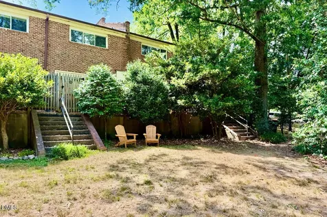 3736 Yorktown Place Raleigh NC 27609
