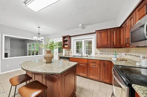 108 Woodshire Lane Chapel Hill NC 27514