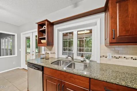 108 Woodshire Lane Chapel Hill NC 27514