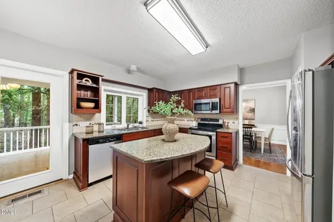 108 Woodshire Lane Chapel Hill NC 27514