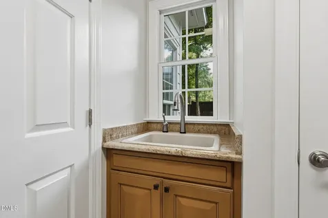5704 Wild Orchid Trail Raleigh NC 27613