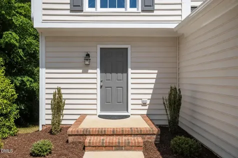 5 Elmridge Court Durham NC 27713