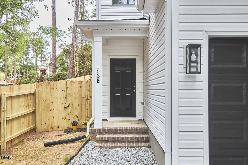 103 B Garden Street Chapel Hill NC 27517