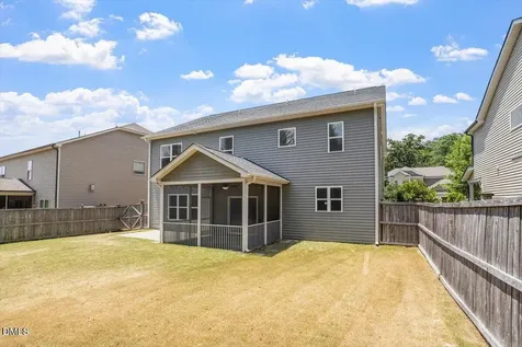 2104 Temple Hills Way Fuquay Varina NC 27526