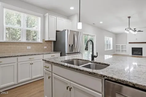 2104 Temple Hills Way Fuquay Varina NC 27526