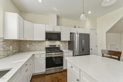 707 Davenbury Way Cary NC 27513