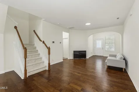 707 Davenbury Way Cary NC 27513
