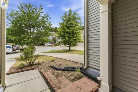 707 Davenbury Way Cary NC 27513