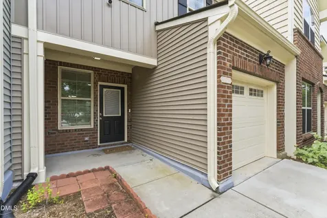 707 Davenbury Way Cary NC 27513