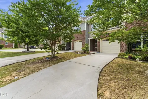 707 Davenbury Way Cary NC 27513