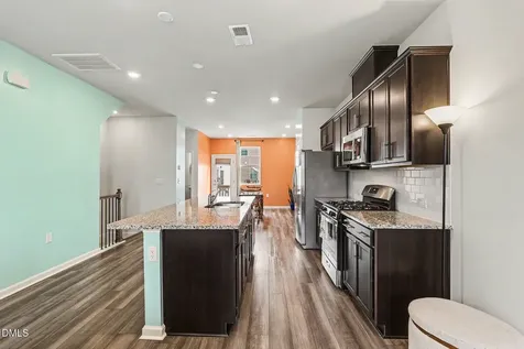 2541 Kasota Lane Raleigh NC 27610