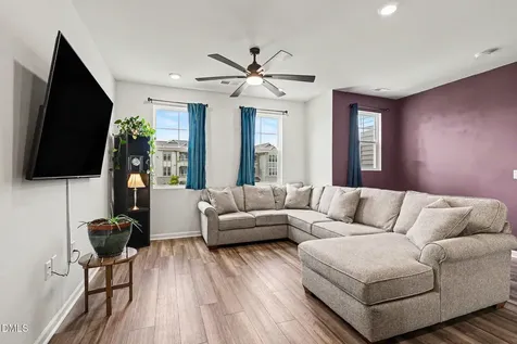 2541 Kasota Lane Raleigh NC 27610