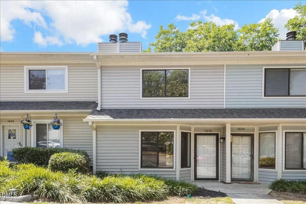 5806 Shady Grove Circle Raleigh NC 27609