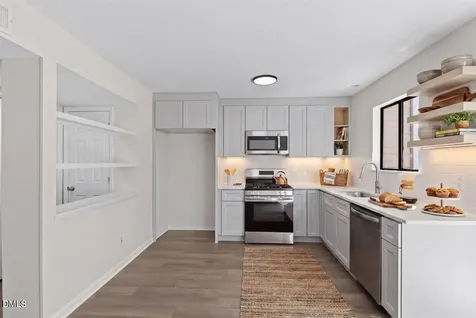 5806 Shady Grove Circle Raleigh NC 27609