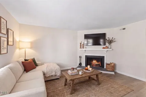 5806 Shady Grove Circle Raleigh NC 27609