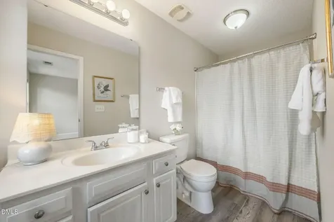 352 E Willhaven Drive Fuquay Varina NC 27526