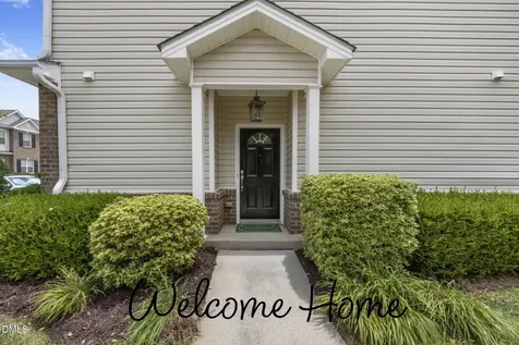 352 E Willhaven Drive Fuquay Varina NC 27526