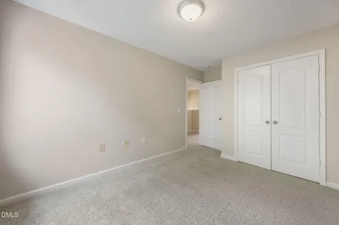 352 E Willhaven Drive Fuquay Varina NC 27526