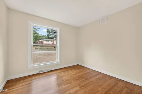 4612 Radcliff Road Raleigh NC 27609
