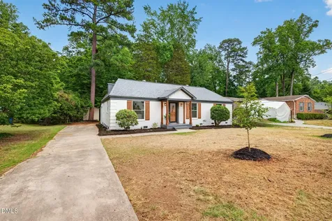 4612 Radcliff Road Raleigh NC 27609