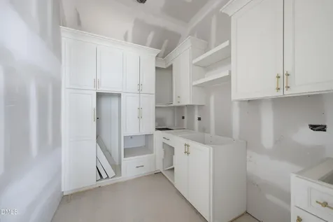 413 Pinecroft Drive Raleigh NC 27609