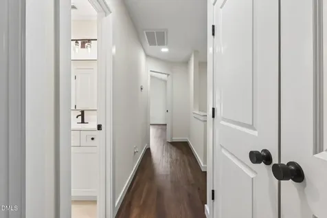 6209 River Breeze Court Raleigh NC 27604