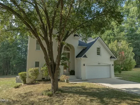 105 Warson Court Cary NC 27519