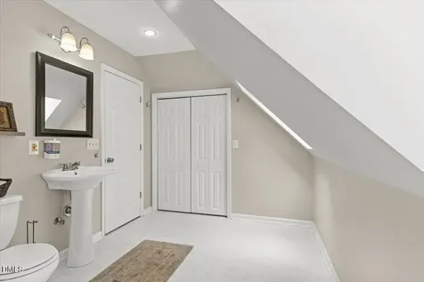 105 Morninghills Court Cary NC 27518