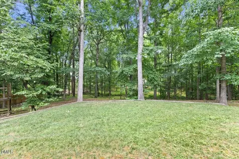105 Morninghills Court Cary NC 27518