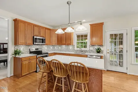 1810 Turning Leaf Lane Durham NC 27712