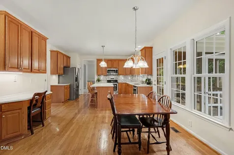 1810 Turning Leaf Lane Durham NC 27712