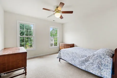 1810 Turning Leaf Lane Durham NC 27712