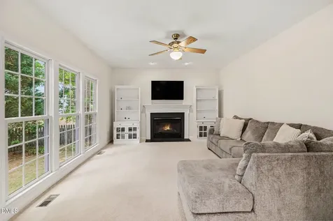 1810 Turning Leaf Lane Durham NC 27712