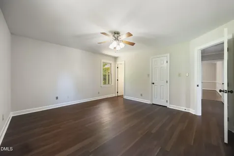 1002 Fair Oaks Lane Apex NC 27502