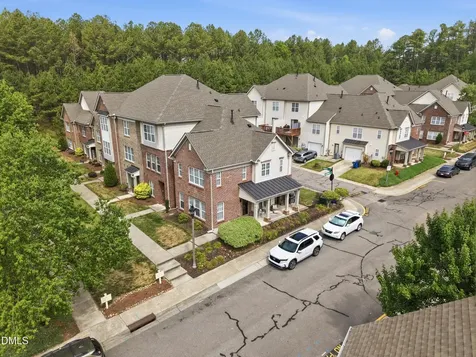 9903 Wasser Court Raleigh NC 27617