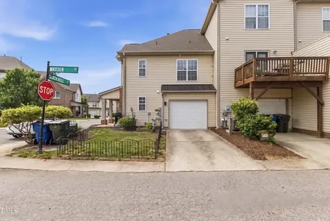 9903 Wasser Court Raleigh NC 27617