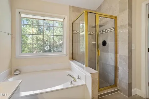 2 Waterview Court Durham NC 27703