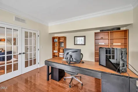 67 S Farnleigh Drive Chapel Hill NC 27517