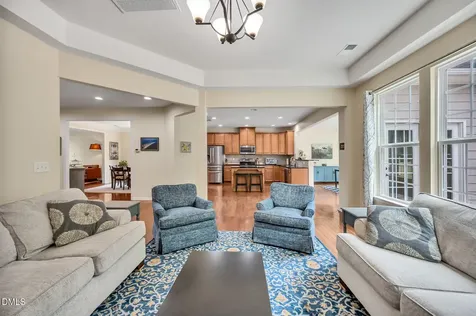 67 S Farnleigh Drive Chapel Hill NC 27517