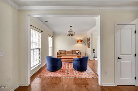 67 S Farnleigh Drive Chapel Hill NC 27517